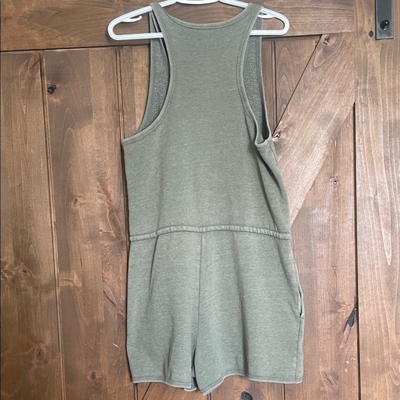 aerie Olive Green Sleeveless Romper - Picture 5 of 8